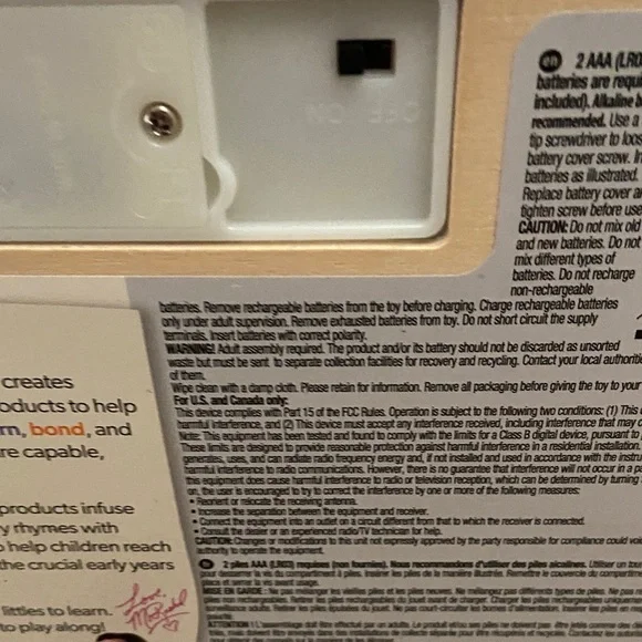 Melissa & Doug Ms Rachel singing Colorful Wooden Puzzle with Rainbow and Animals - Picture 3 of 5